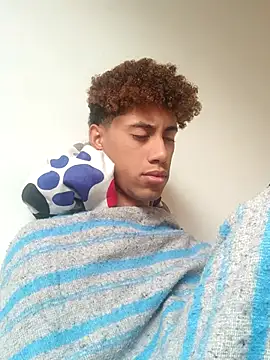 Snapshot of The_boy_good chatting on November 2025 01:26:02 PM The boy good online show from November 2025 01:26:02 PM