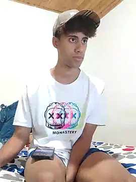 Snapshot of The_boy_good chatting on December 2025 10:47:01 PM The boy good online show from December 2025 10:47:01 PM