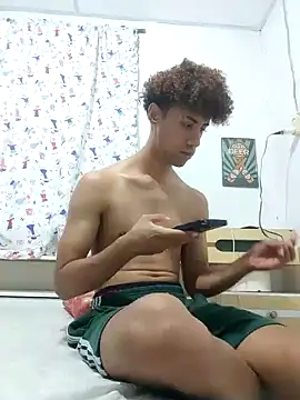 Snapshot of The_boy_good chatting on January 2026 07:19:02 PM The boy good online show from January 2026 07:19:02 PM