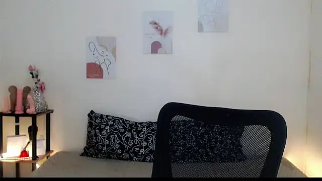 Wild Prince69 online show from November 2025 10:59:02 PM