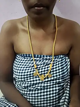 Snapshot of Tamil_Monika chatting on April 2026 08:06:01 AM Tamil Monika online show from April 2026 08:06:01 AM
