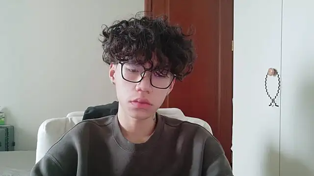 hangzi-0011 online show from October 2025 07:31:01 AM