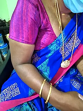 Snapshot of Tamilselviroja- chatting on May 2026 03:18:02 PM Tamilselviroja- online show from May 2026 03:18:02 PM