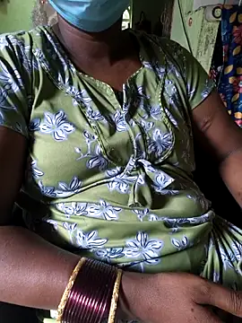 Snapshot of Tamilselviroja- chatting on June 2026 02:57:01 AM Tamilselviroja- online show from June 2026 02:57:01 AM