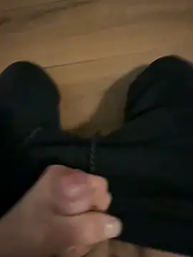 heet1998 online show from March 2026 12:12:02 PM