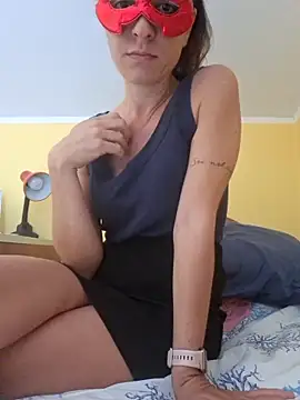 SonoSoloTua online show from October 2025 09:08:01 AM