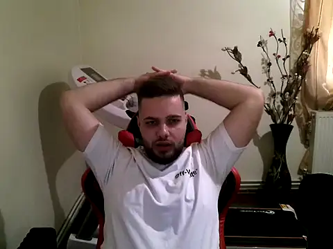 KingAdonisss online show from October 2025 12:58:01 PM