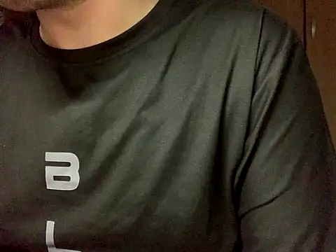 cazzo18cm3 online show from November 2025 06:34:01 PM