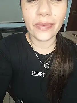 Amarteverdaderamente online show from July 2026 03:00:02 AM