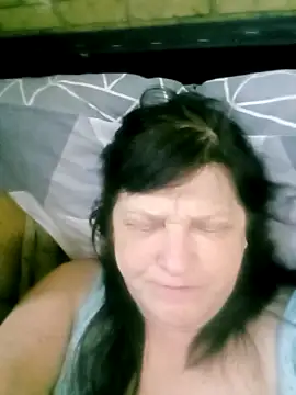 Apeesynka55211 online show from April 2026 12:45:01 AM