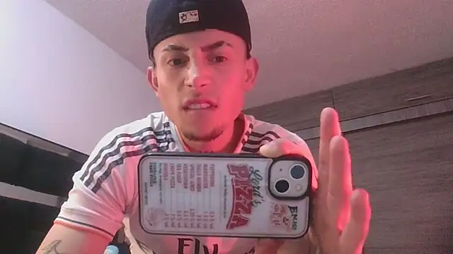 strongManLatino online show from October 2025 02:21:02 AM