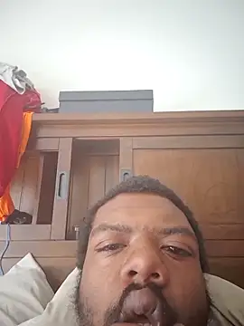 Snapshot of MrBigDickShow chatting on March 2026 03:51:01 PM MrBigDickShow online show from March 2026 03:51:01 PM