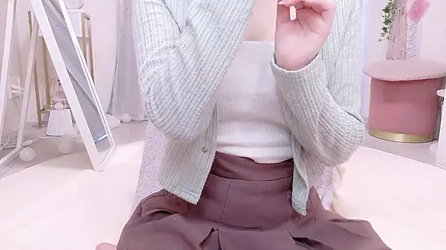 Snapshot of MAYU_cha chatting on October 2025 02:43:02 AM MAYU cha online show from October 2025 02:43:02 AM