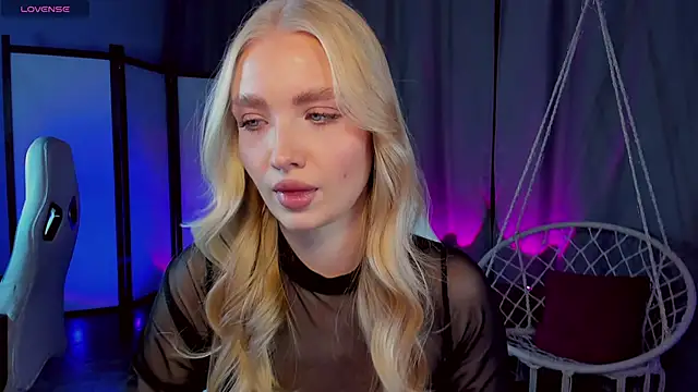 TessaGrays online show from December 2025 07:49:02 AM