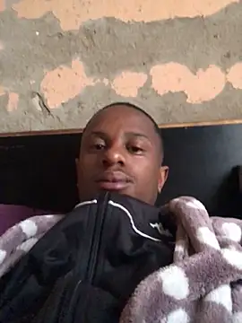 Snapshot of Awelarn chatting on October 2025 05:24:01 AM Awelarn online show from October 2025 05:24:01 AM