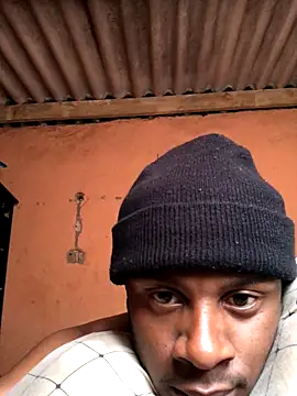 Snapshot of Awelarn chatting on October 2025 12:04:02 PM Awelarn online show from October 2025 12:04:02 PM