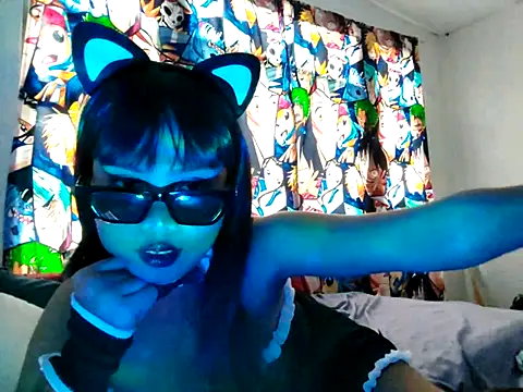 Snapshot of pinay_old_lover chatting on December 2025 07:04:02 AM pinay old lover online show from December 2025 07:04:02 AM