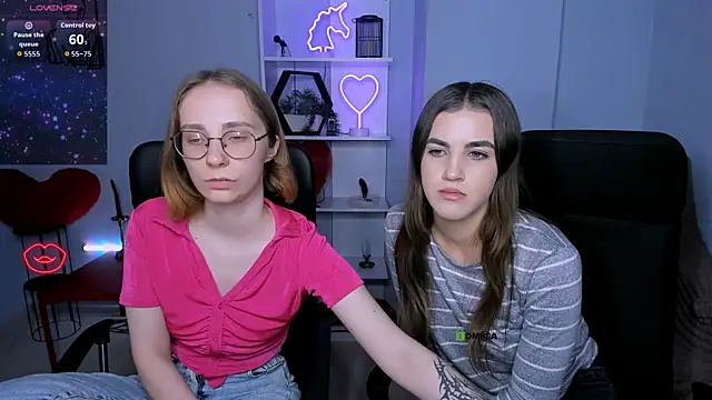 lina fox12 online show from November 2025 04:12:02 PM