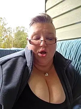 Snapshot of Budd_Bunney chatting on October 2025 08:04:02 PM Budd Bunney online show from October 2025 08:04:02 PM