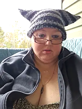 Snapshot of Budd_Bunney chatting on October 2025 06:41:02 PM Budd Bunney online show from October 2025 06:41:02 PM