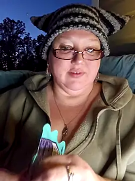 Snapshot of Budd_Bunney chatting on November 2025 10:53:02 PM Budd Bunney online show from November 2025 10:53:02 PM