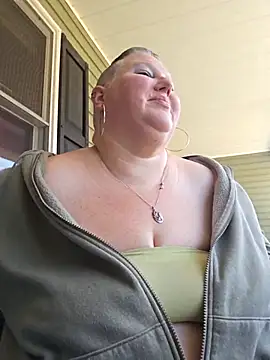 Snapshot of Budd_Bunney chatting on November 2025 06:52:02 PM Budd Bunney online show from November 2025 06:52:02 PM