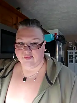 Snapshot of Budd_Bunney chatting on November 2025 07:46:02 PM Budd Bunney online show from November 2025 07:46:02 PM