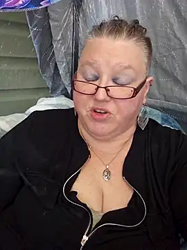 Snapshot of Budd_Bunney chatting on December 2025 07:32:01 PM Budd Bunney online show from December 2025 07:32:01 PM