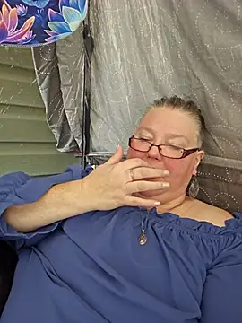 Snapshot of Budd_Bunney chatting on December 2025 04:47:01 PM Budd Bunney online show from December 2025 04:47:01 PM