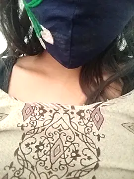 PEEHU-50 online show from November 2025 02:00:02 AM