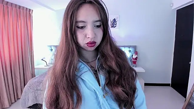 Scarlett  Cooper   online show from January 2026 11:56:02 AM