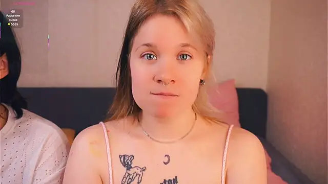 EviaVanveen online show from November 2025 08:14:01 AM