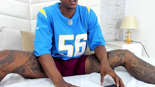 jax black online show from October 2025 08:18:02 PM