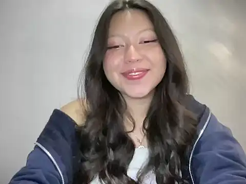 Snapshot of Rachel_James__ chatting on October 2025 05:42:02 AM Rachel James   online show from October 2025 05:42:02 AM