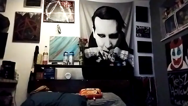 inkdhollow1 online show from October 2025 03:38:02 AM