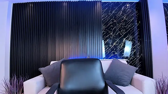 VenusCooper online show from November 2025 06:51:01 PM