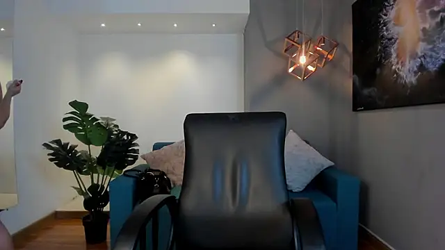 VenusCooper online show from February 2026 08:40:01 PM