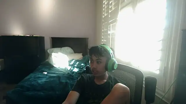 youngasianboy2007 online show from February 2026 11:20:02 PM