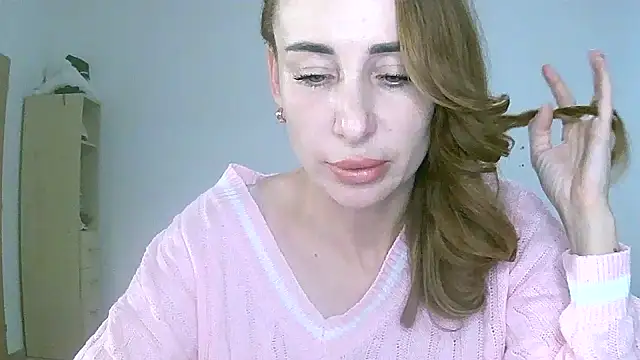 Eliza-Tastys-Q online show from October 2025 01:32:01 PM