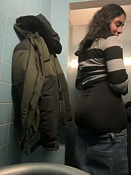 latingangsex online show from February 2026 06:15:02 PM