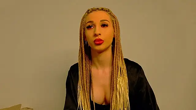 Sia a online show from December 2025 04:09:01 AM