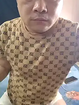 Snapshot of han515319 chatting on February 2026 11:43:02 AM han515319 online show from February 2026 11:43:02 AM