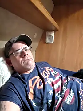 DeeBestEver online show from October 2025 10:08:02 PM