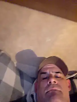 DeeBestEver online show from May 2026 04:11:01 PM