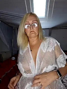 Snapshot of Jenny_Blum chatting on October 2025 03:12:02 PM Jenny Blum online show from October 2025 03:12:02 PM