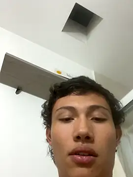 Davomg online show from January 2026 01:52:01 AM