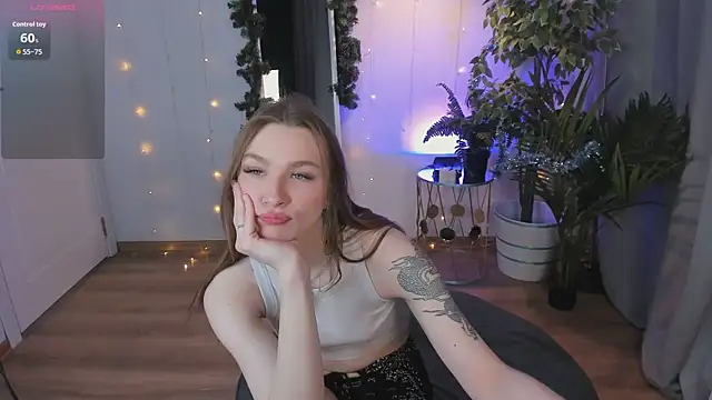 PollyMayer online show from December 2025 08:46:01 PM