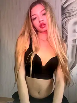  Siennaaa  online show from November 2025 12:48:01 PM