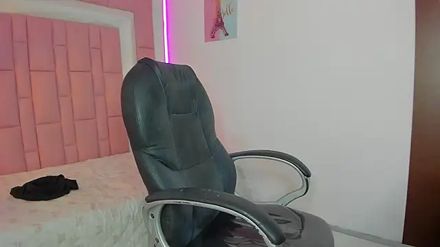 Klaret Toy online show from December 2025 07:56:02 PM