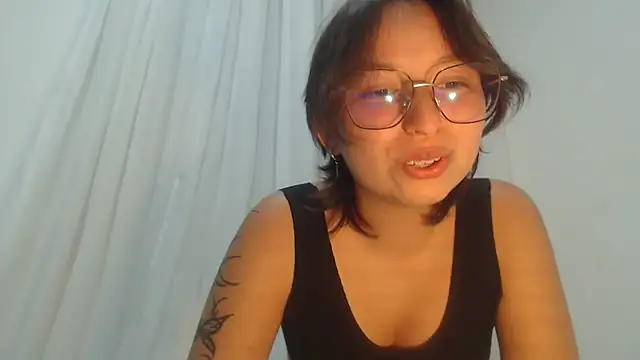 Klaret Toy online show from February 2026 01:48:01 AM